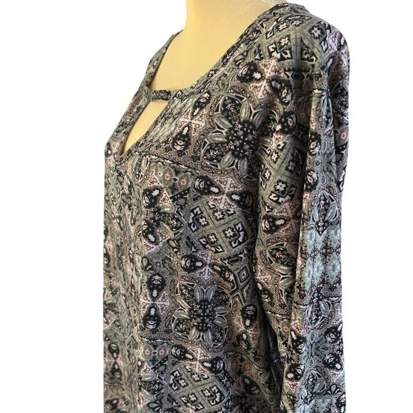 Bobbie Brooks Tunic Top Keyhole Neckline Long Sleeve Plus Size 3X Multicolor - Picture 10 of 11